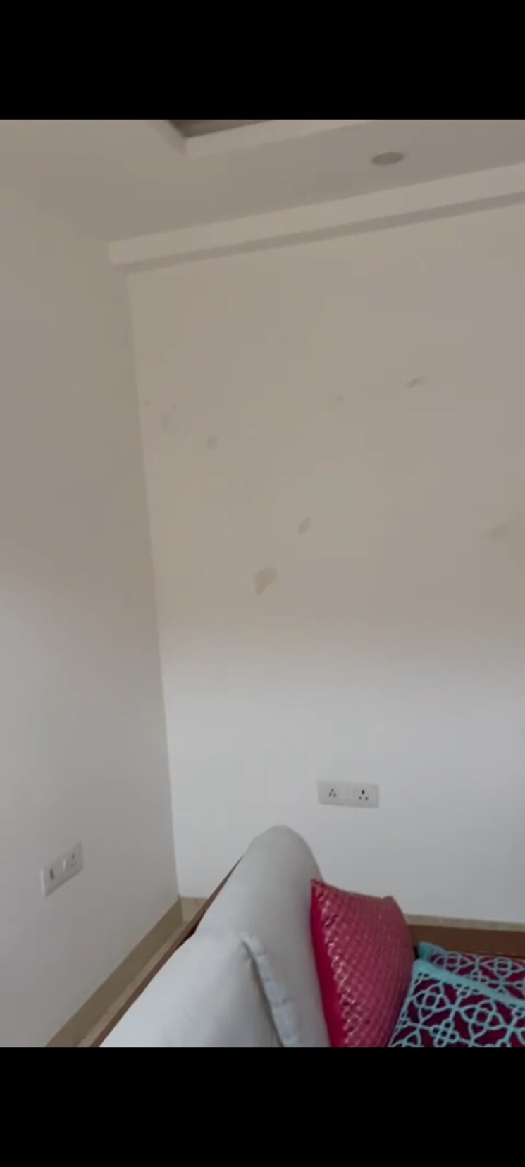 undefined, builder-floor 3 Bedroom 1850 Sq.Ft. Builder Floor In Sector 28 Gurgaon 9643260