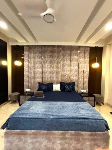 Bedroom in 3 BHK Apartment at Ambience Creacions, Sector 22 – for Rent