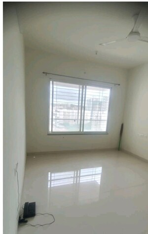 Room in 2 BHK Apartment at Rohan Leher 3, Baner – for Rent