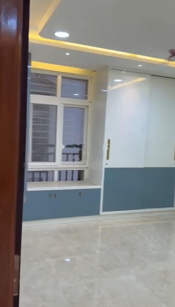 Room in 3 BHK Apartment at Aditya Empress Towers, Shaikpet – for Rent