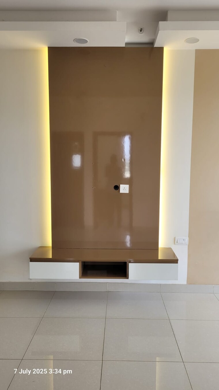 Room, prestige-lake-ridge 1 Bedroom 661 Sq.Ft. Apartment In Uttarahalli Bangalore 9643246