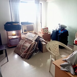 Bedroom in 3 BHK Apartment at Kalpataru Estate Building 8, Pimple Gurav – for Rent