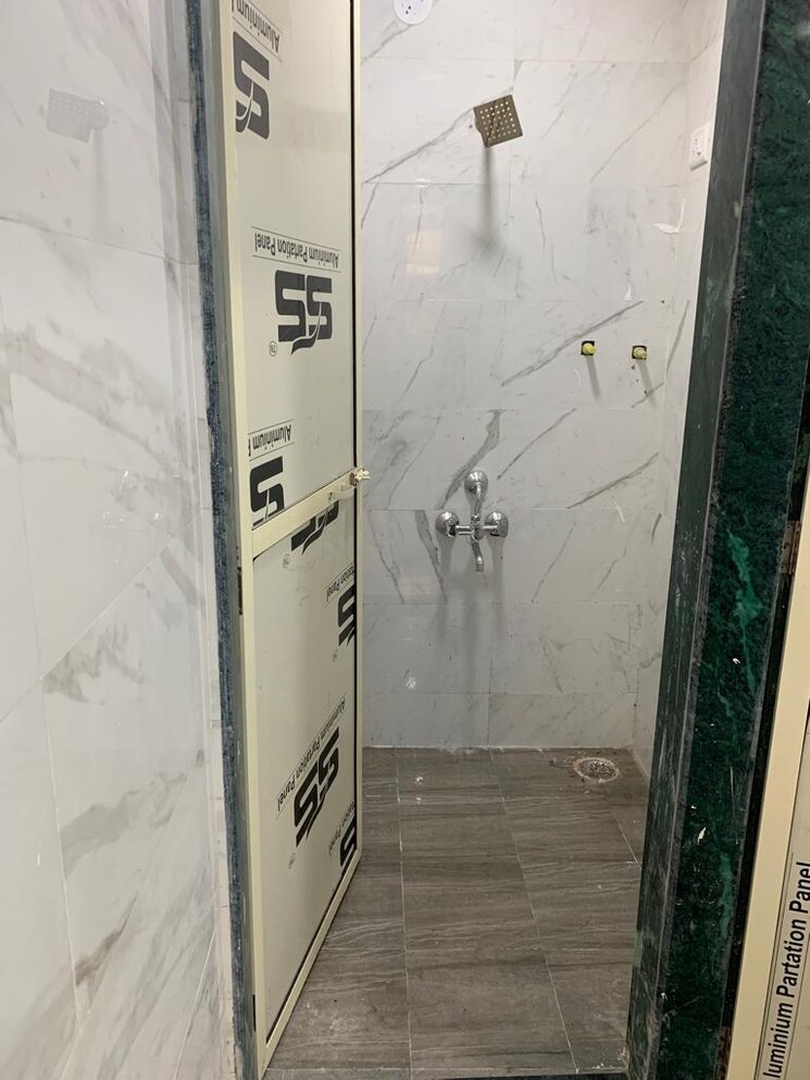 Bathroom, om-sai-heights-ulwe 1 Bedroom 700 Sq.Ft. Apartment In Ulwe Sector 16 Navi Mumbai 9643373