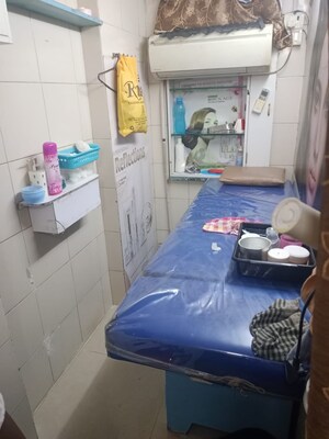 Bedroom in  Shop at Navjivan CHS Mumbai Central, Grant Road – for Rent