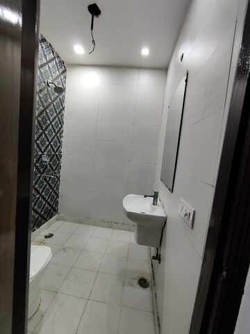 Bathroom in 3 BHK Independent House at Green Fields Colony – for Rent