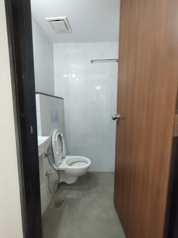 Furnished Amenities in 1 BHK Apartment at Lodha Amara Wing 40 And 41, Kolshet Road – for Rent