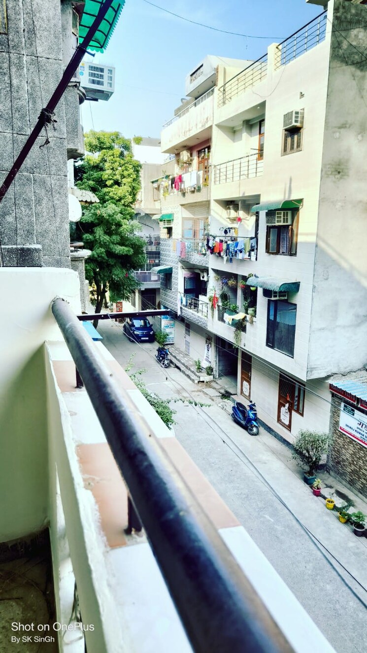Balcony, sector 12 dwarka 2 Bedroom 1200 Sq.Ft. Apartment In Sector 12 Dwarka Delhi 9643352