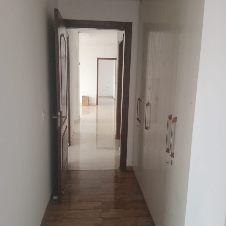 undefined, omaxe-royal-residency-faridabad 3 Bedroom 1900 Sq.Ft. Apartment In Sector 79 Faridabad 9643323