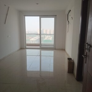 3 BHK Apartment For Rent in Omaxe Royal Residency Faridabad, Sector 79
