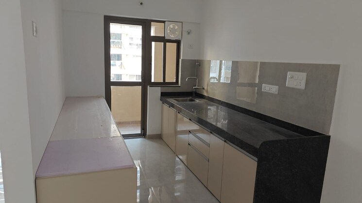 Kitchen, amarnath-paramount-city 3 Bedroom 1050 Sq.Ft. Apartment In Lohgaon Pune 9643407