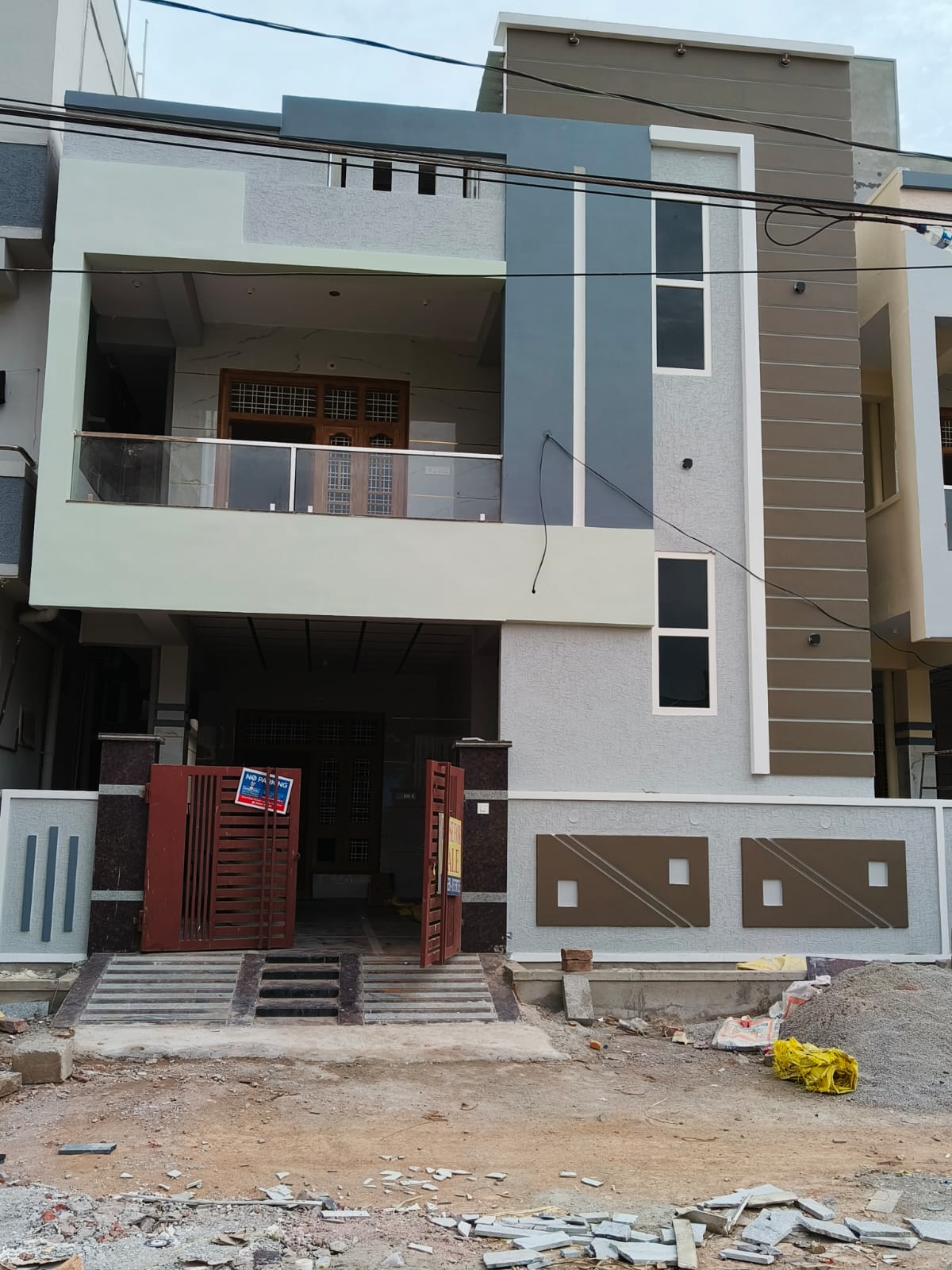 6 BHK + Pooja Room Independent House For Sale in Kismatpur