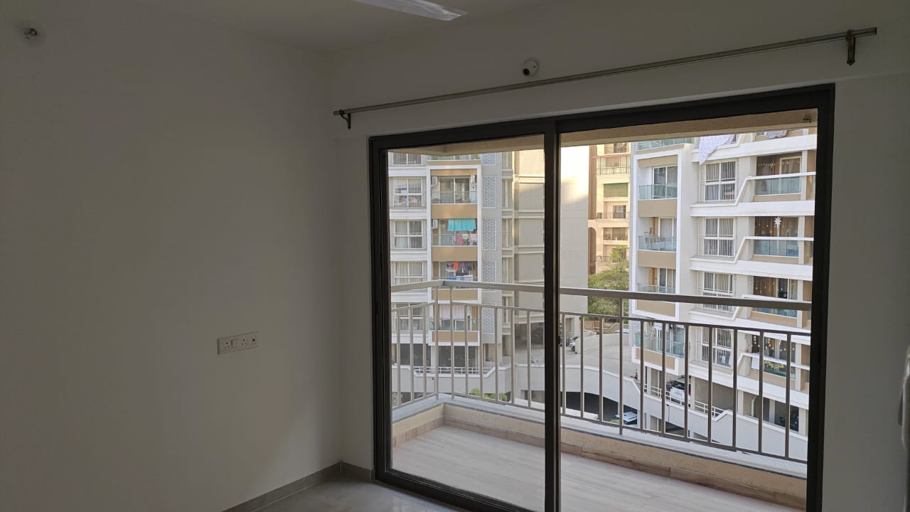 3 BHK 1050 Sq.Ft. Apartment in Amarnath Paramount City