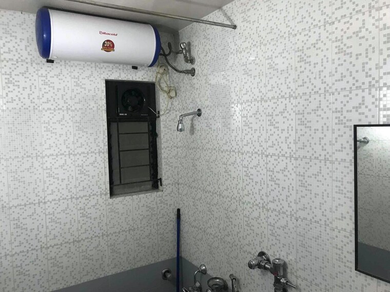 Bathroom, bhusari colony 2 Bedroom 1050 Sq.Ft. Apartment In Bhusari Colony Pune 9643434