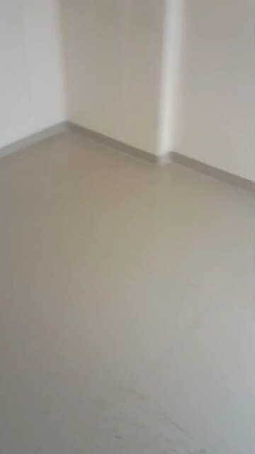 Room in 2 BHK Apartment at Wave Dream Homes, Wave City – for Rent