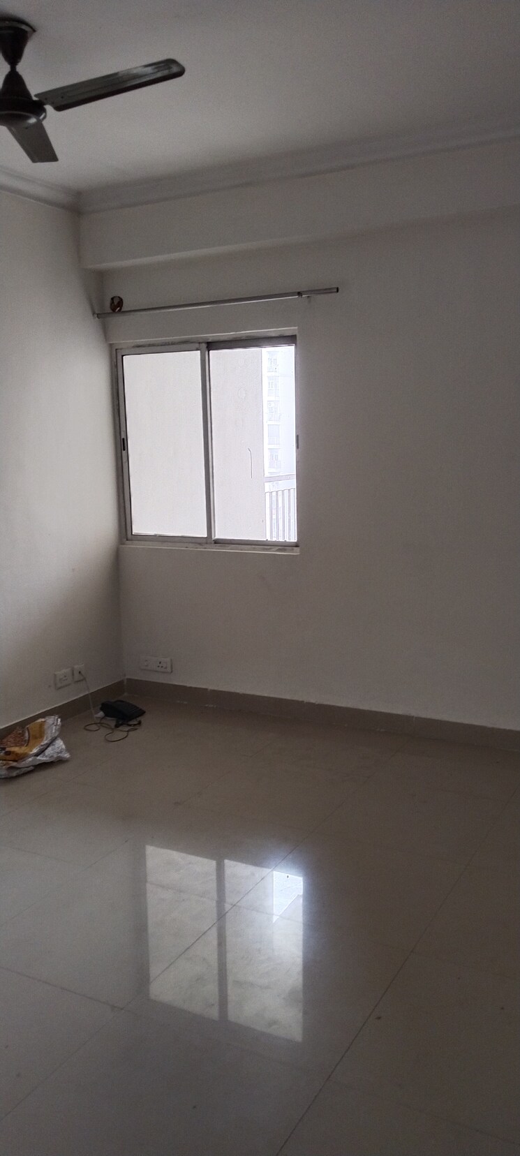 Room, vasu-fortune-residency-phase-ii 3 Bedroom 1325 Sq.Ft. Apartment In Raj Nagar Extension Ghaziabad 9643575