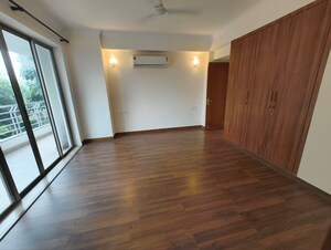 3.5 BHK Apartment For Rent in Parsvnath Exotica, Sector 53