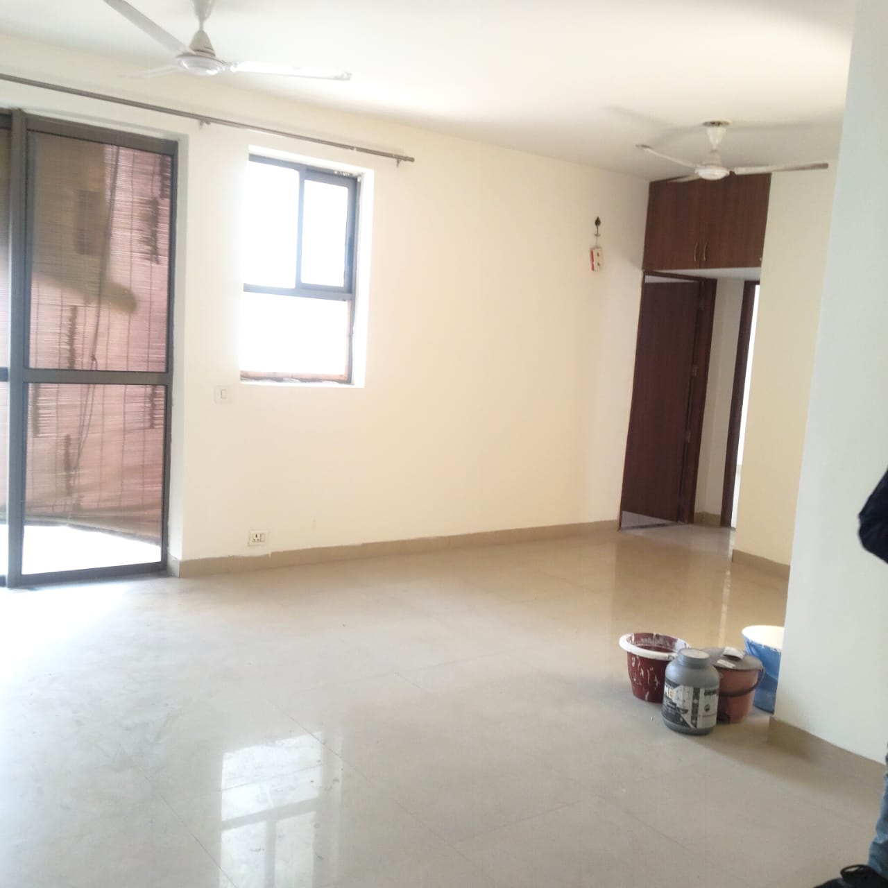2 BHK Apartment For Rent in Unitech The Residences Gurgaon