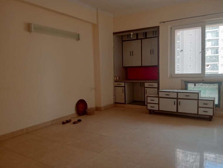 Room, niho-saffron-scottish-garden 3 Bedroom 1875 Sq.Ft. Builder Floor In Ahinsa Khand 2 Ghaziabad 9643601