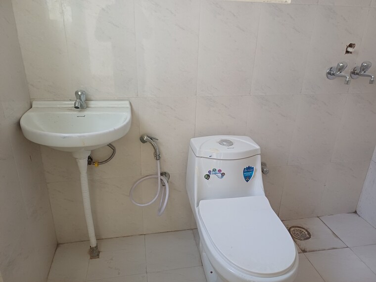 Bathroom, pyramid-altia 3 Bedroom 742 Sq.Ft. Apartment In Sector 70 Gurgaon 9643743