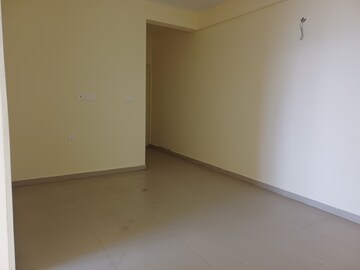 Room in 3 BHK Apartment at Pyramid Altia, Sector 70 – for Rent