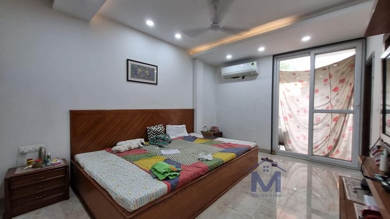 Bedroom, ambience-mall 1 Bedroom 589 Sq.Ft. Apartment In Sector 24 Gurgaon 9643690
