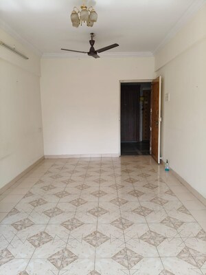 Room in 2 BHK Apartment at Safal Park, Nerul – for Rent
