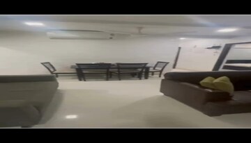 Team Area in 2 BHK Apartment at Royal Oasis, Malad West – for Sale