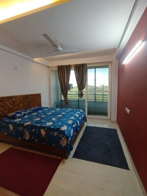 Bedroom in 2 BHK Builder Floor at Saket – for Rent