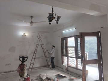 Gym in 3 BHK Independent House at RWA Apartments Sector 52, Sector 52 – for Rent