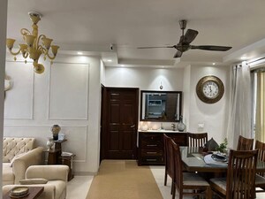 Living Room in 1.5 BHK Builder Floor at Ambience Mall, Sector 24 – for Rent