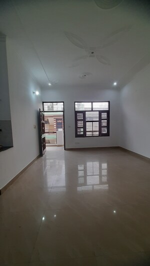 2 BHK Apartment For Sale in Dhakoli