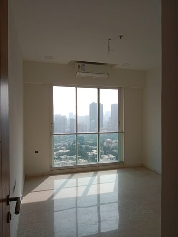 3 BHK Apartment For Rent in Ekta Tripolis, Goregaon West