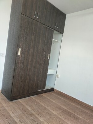 Furnished Amenities in 2 BHK Apartment at Tulip Lemon, Sector 69 – for Rent