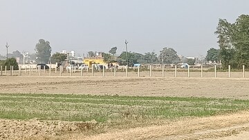  Plot For Sale in Gosainganj