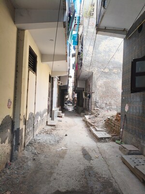  Plot – Exterior View View at Mohan Garden - for Sale