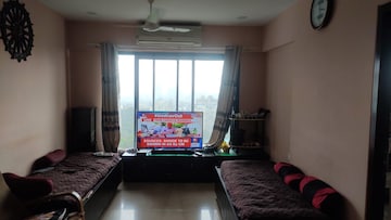 Bedroom in 2.5 BHK Apartment at Neumec Shreeji Towers, Wadala East – for Sale