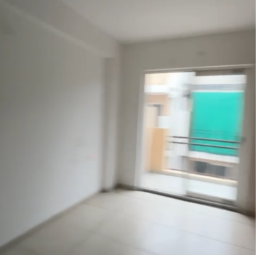 Room in 3.5 BHK Apartment at Nagla Road – for Rent