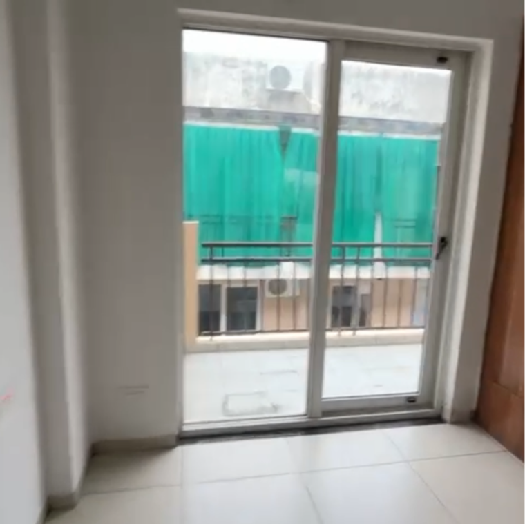 Room, nagla road 3.5 Bedroom 2251 Sq.Ft. Apartment In Nagla Road Zirakpur 9644196