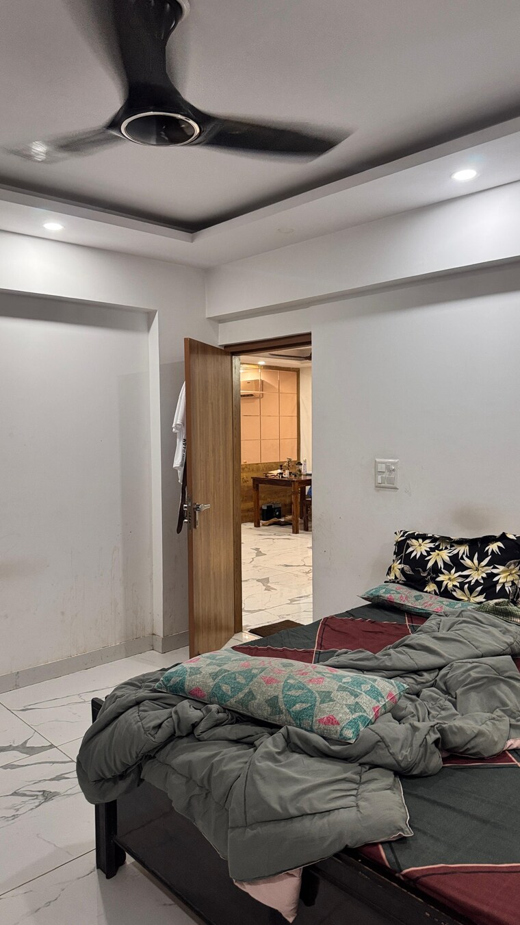 Bedroom, splendor-onyx-blue 1 Bedroom 821 Sq.Ft. Apartment In Sector 142 Noida 9644180