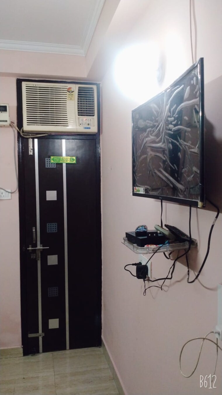 undefined, maan-dream-homes-2 2 Bedroom 950 Sq.Ft. Builder Floor In Sector 121 Noida 9644215