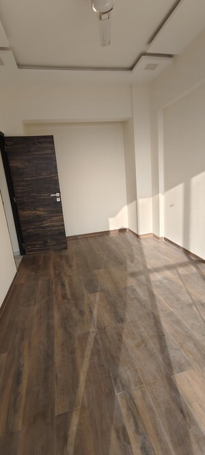 Master Bedroom in 1 BHK Apartment at Amar Vinay Heritage, Mira Road – for Rent