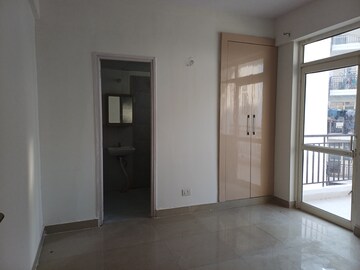 2 BHK Apartment For Rent in Suncity Avenue 76, Sector 76