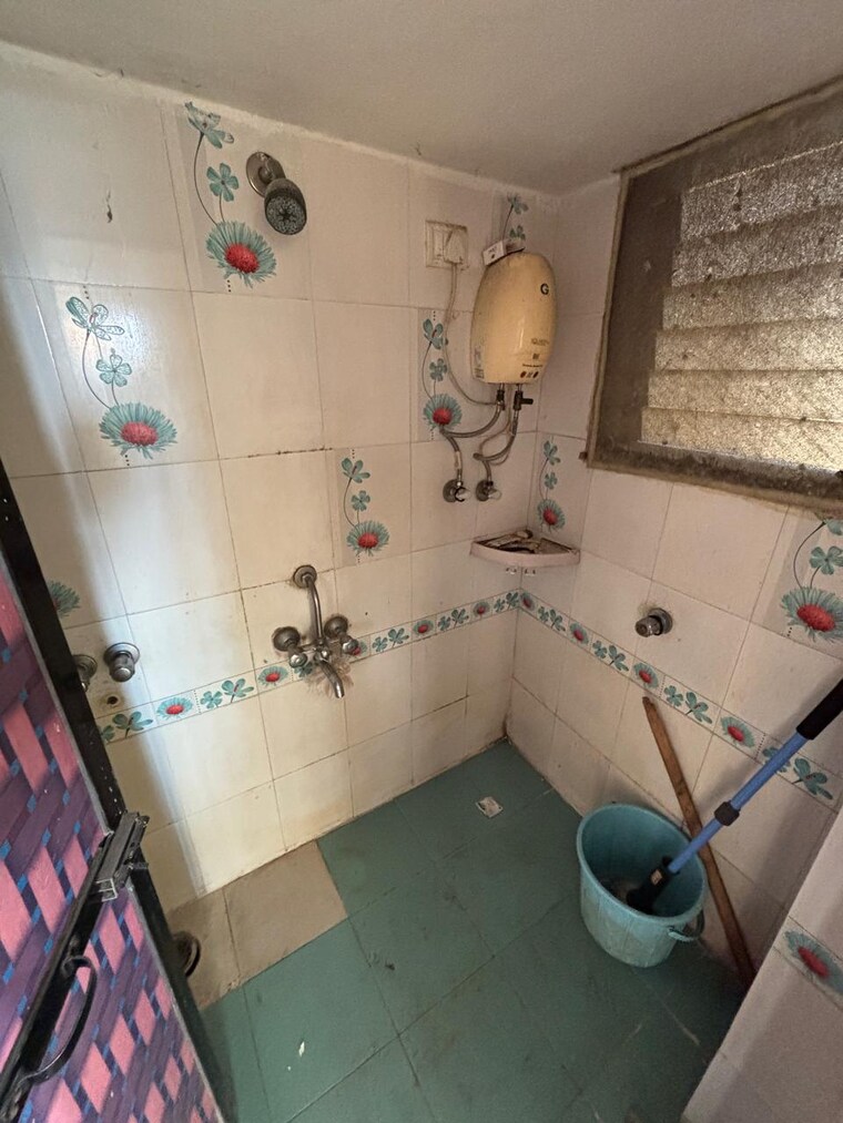 Bathroom, kamthi-plaza 1 Bedroom 545 Sq.Ft. Apartment In Sector 8 Airoli Navi Mumbai 9644258