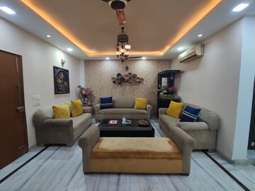Living Room in 3 BHK Apartment at Saket – for Rent