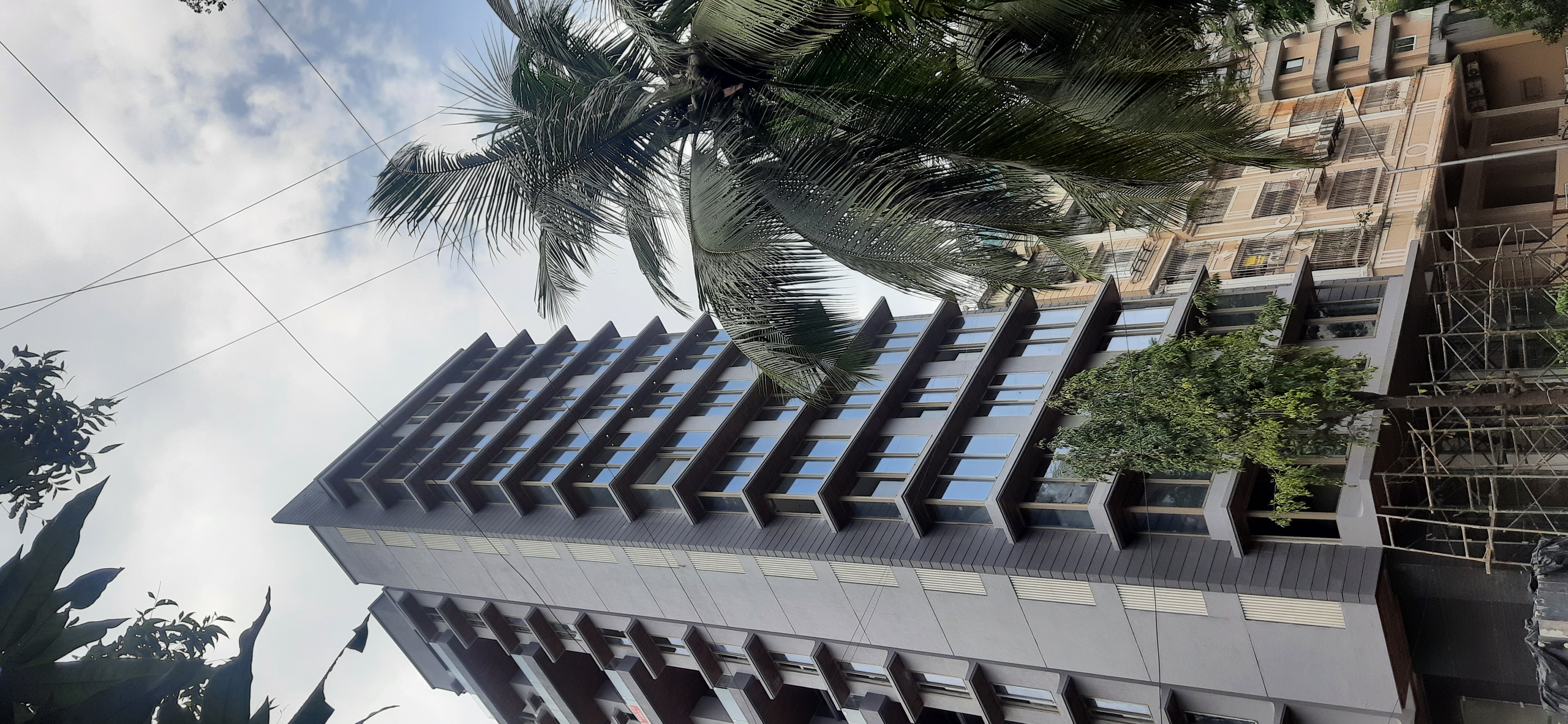 3 BHK + Servant Room Apartment For Sale in Sea View Bandra