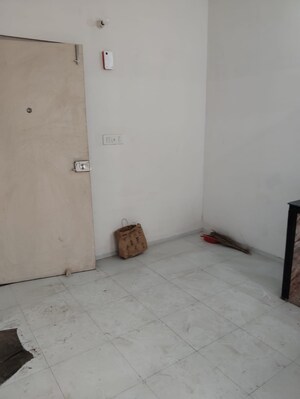 Room in 1 BHK Apartment at Eden Solaris Joka, Bishnupur – for Rent