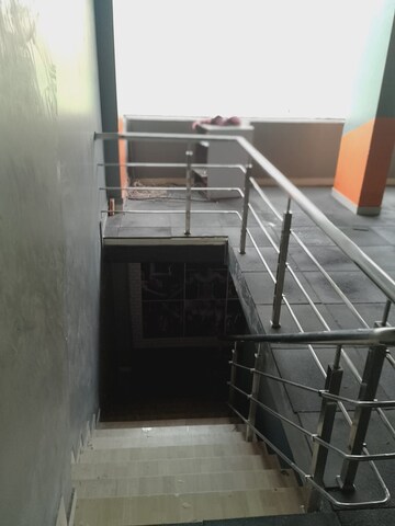 Staircase in  Showroom at Parth Magnus, Sanpada – for Rent