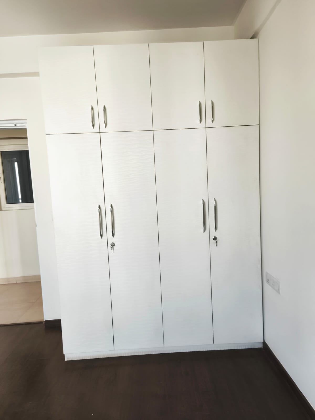 3.5 BHK + Servant Room Apartment For Rent in Emaar The Enclave