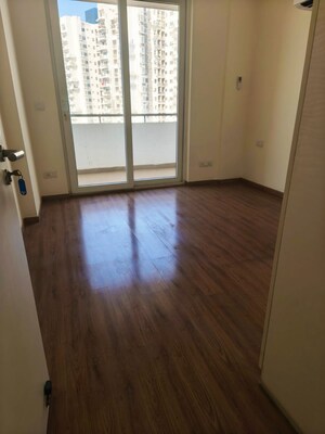 Room in 3.5 BHK Apartment at Emaar The Enclave, Sector 66 – for Rent