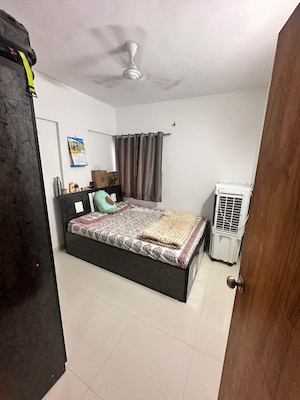 Bedroom in 1 BHK Apartment at Kharadi – for Rent